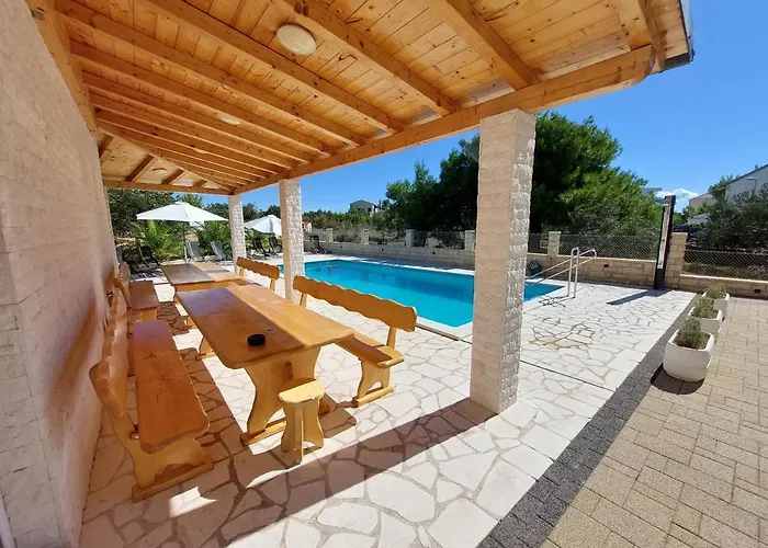 Pranjic Delux Guest House