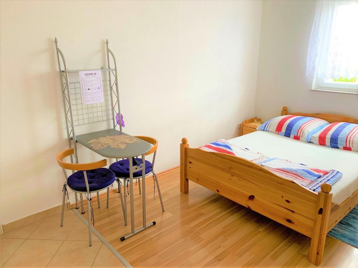 Apartment Pranjic Delux *